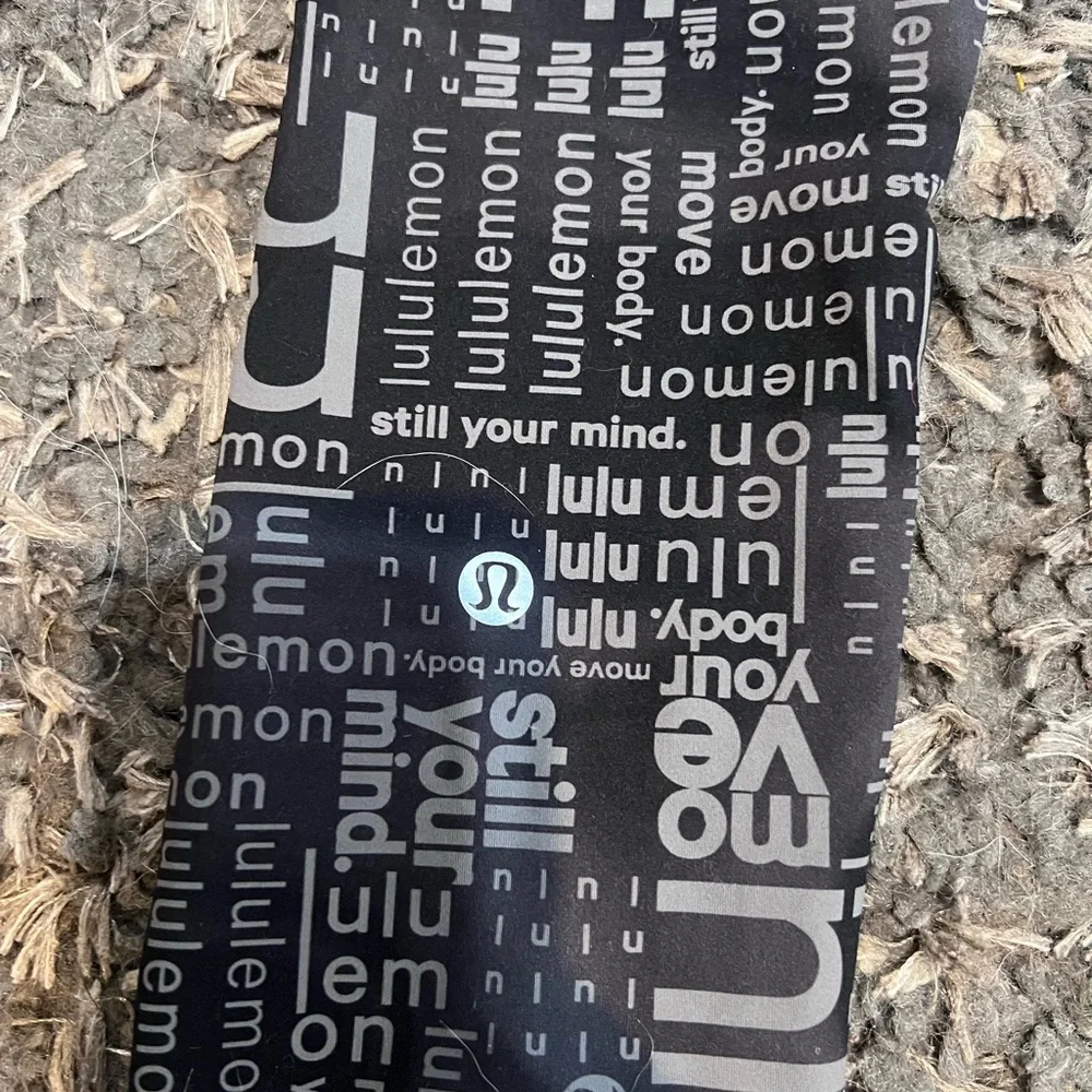 LULULEMON Leggings - Picture 6 of 8